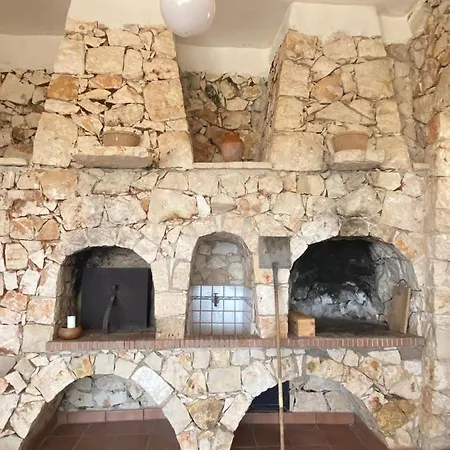 Li Munti Con Piscina Villa *