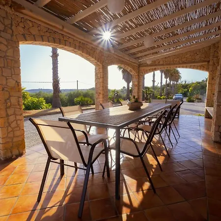 Villa Li Munti Con Piscina *
